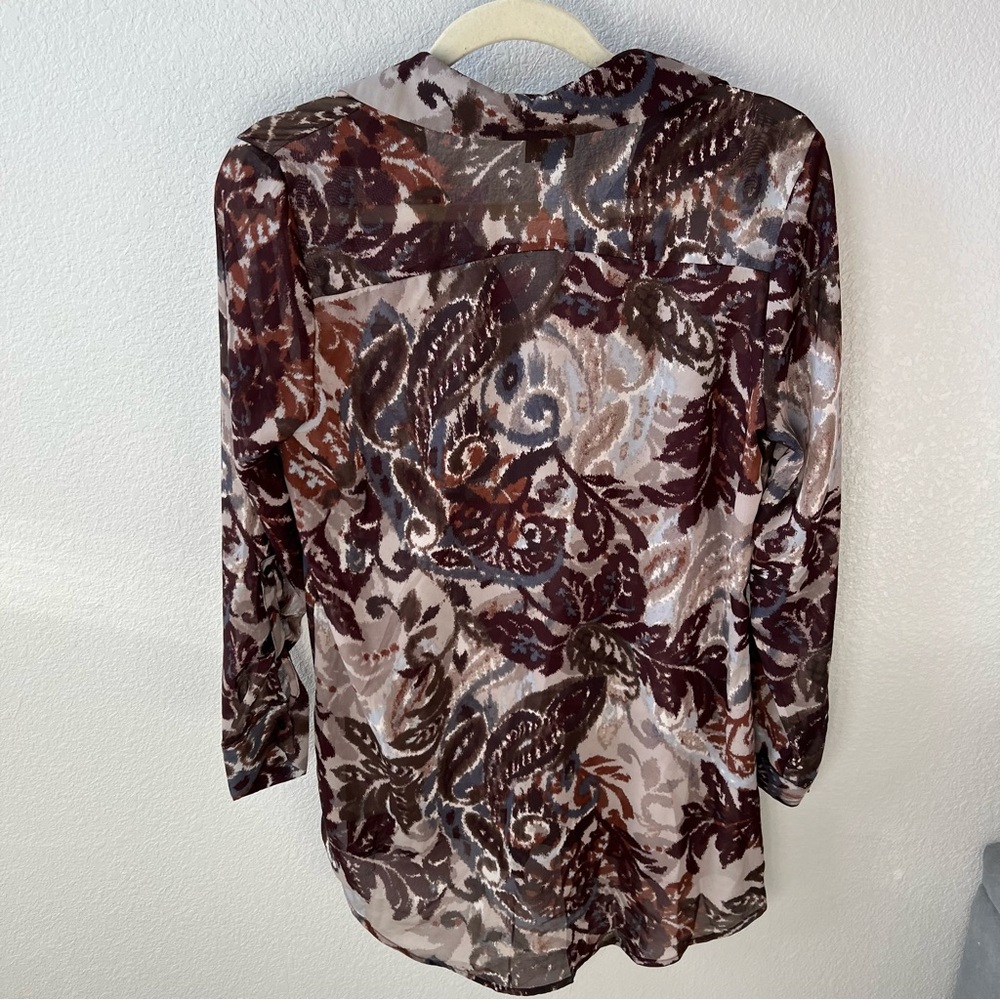 💗BOBEAU Printed Button Down Blouse - Picture 9 of 9